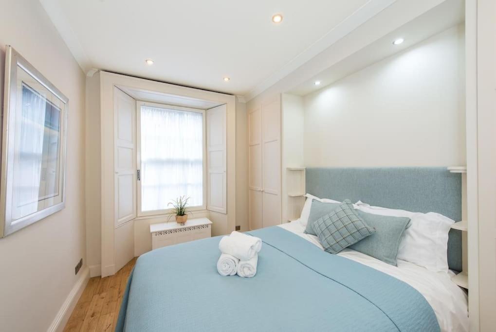 Self Catering , City Centre Apartment With Parking Edinburgh Exterior photo